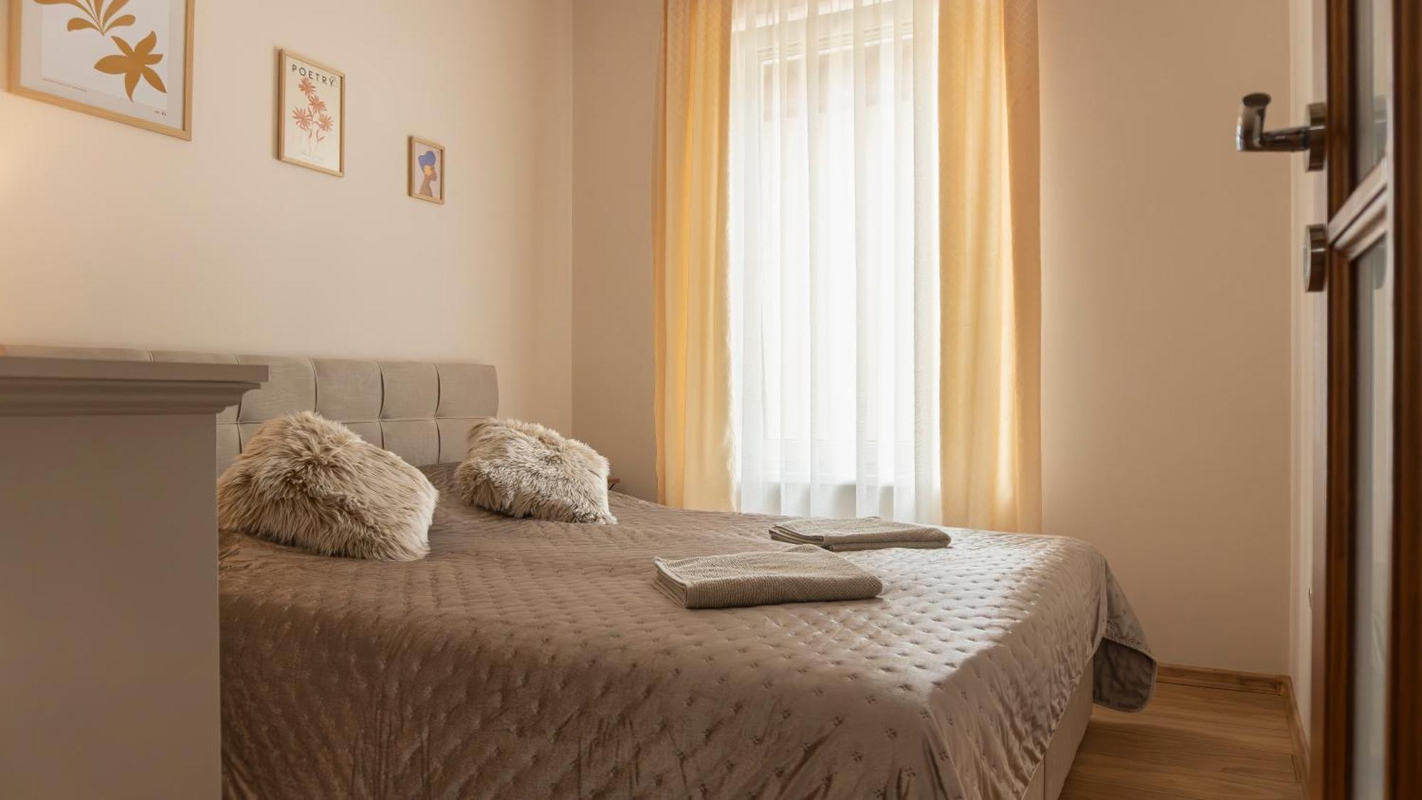 Thermal Irisz Apartman Kiskunhalas Zewnętrze zdjęcie